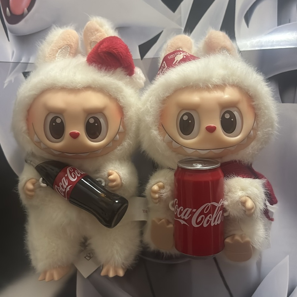 Coca Cola labubu